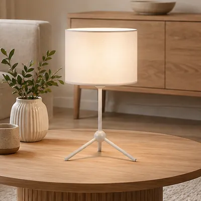 Trójnożna lampka nocna z jasnoszarym abażurem ASPEN w stylu skandynawskim