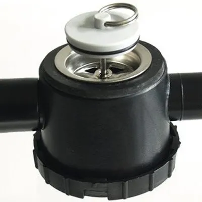Syfon Instalacji Wodnej FI 39 mm Kątowy TYP F