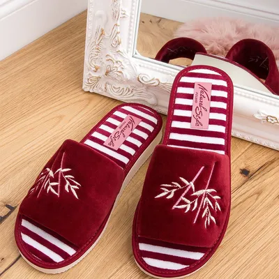 Kapcie damskie Natural Style NS-046 Czerwony Paski