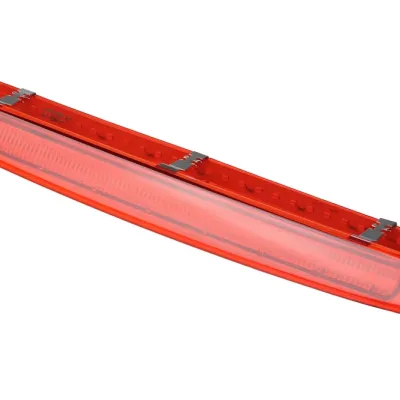 Trzecie światło STOP | Lampa tylna do Seat Ibiza | Lampa dedykowana do Seat Leon | LY309-1