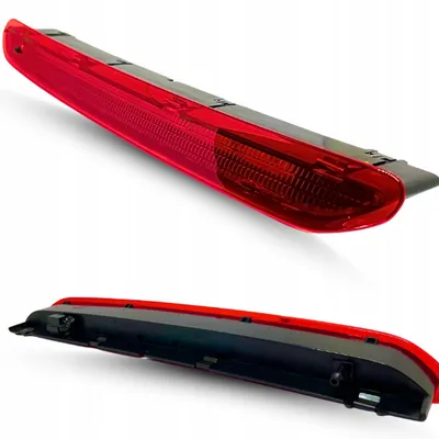 Trzecie światło STOP | Lampa LED na tył | Dedykowany pasek do VW GOLF 6, 7, POLO 9N 6R | LY500-1