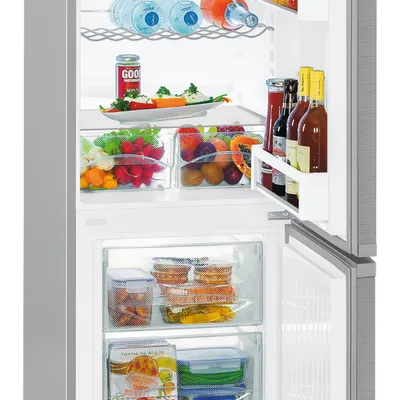 Liebherr - Chłodziarko-zamrażarka z systemem SmartFrost CUefe 331-26 Srebrna