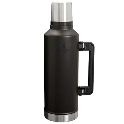 Stanley - Termos Legendary Classic 2.3L Black 2.0