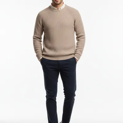 Beżowy sweter męski z bawełny i wełny