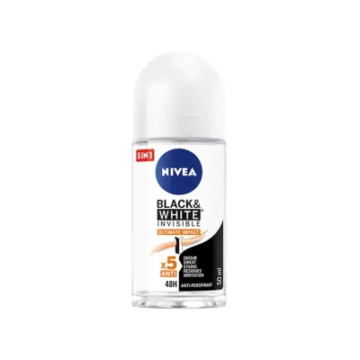 NIVEA Black&White Invisible Ultimate Impact antyperspirant roll-on dla kobiet 50 ml