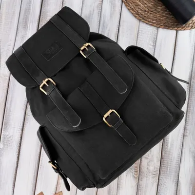 Plecak vintage PAOLO PERUZZI SI-05-BL czarny