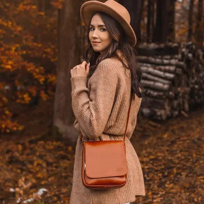 Torebka damska skórzana listonoszka camel DAN-A T366