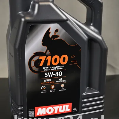 MOTUL 7100 4T 5W40 4L