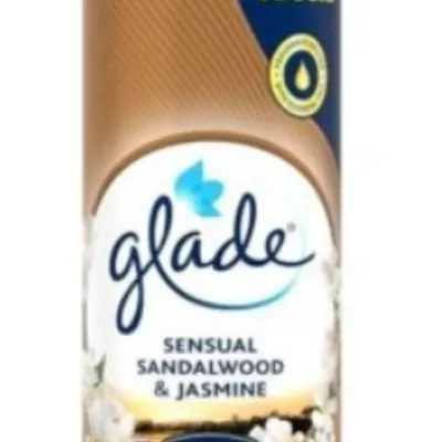 Glade odświeżacz powietrza drzewo sandałowe i jaśmin 300 ml