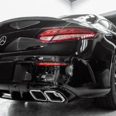 Dyfuzor mercedes c205 końcówki chrom look c63