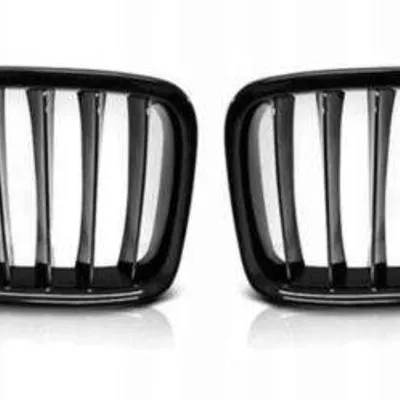 Grill nerki bmw x1 e84 lci 12-14 glossy black