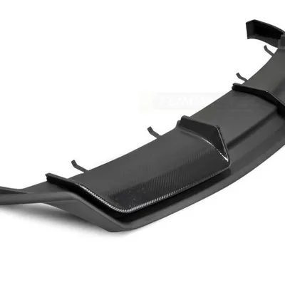 Dyfuzor tylny sport style do Tesla model 3 17-