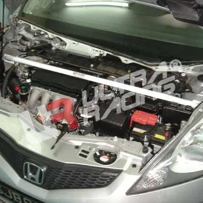 Rozpórka Honda Jazz/Fit 08+ UltraRacing 2-punktowa przednia górna Strutbar