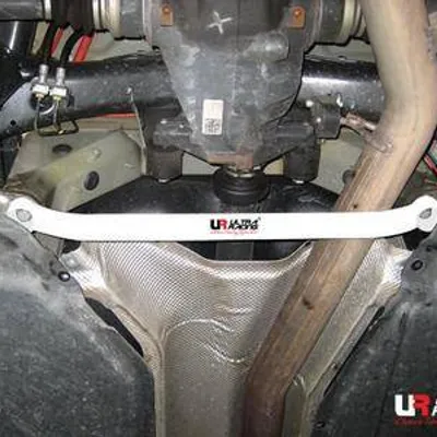 Rozpórka BMW E70 X5 3.0 06+ UltraRacing 2-punktowa tylna dolna Tiebar