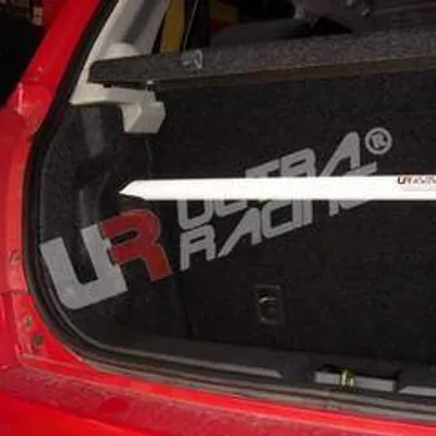 Rozpórka Suzuki Swift 05-09 UltraRacing 2-punktowa tylna górna Strutbar