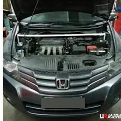 Rozpórka Honda City GM2 1.5 2WD 08-14 UltraRacing 2-punktowa przednia górna Strutbar