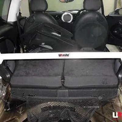 Rozpórka Mini Cooper S R56 /Clubman UltraRacing tylna górna Strutbar