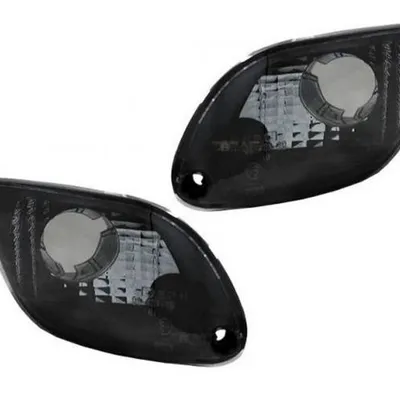 Migacze Kierunkowskazy Black Ford Focus Dymione
