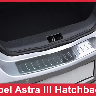 Opel Astra 3 H Hatchback Nakładka (listwa) ochronna na zderzak tylny. 2/35320