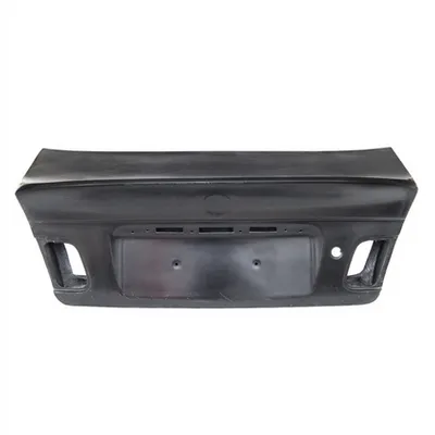 Klapa BMW 3 E46 Laminat