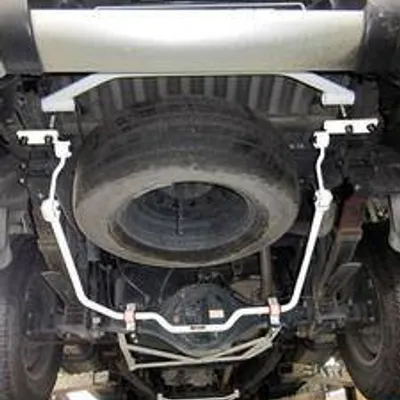 Rozpórka Mitsubishi Triton/L200 06+ Ultra-R tylna Sway Bar 25mm
