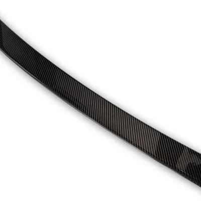 Nakładka na zderzak tylny do Volvo XC60 Carbon (czarny)