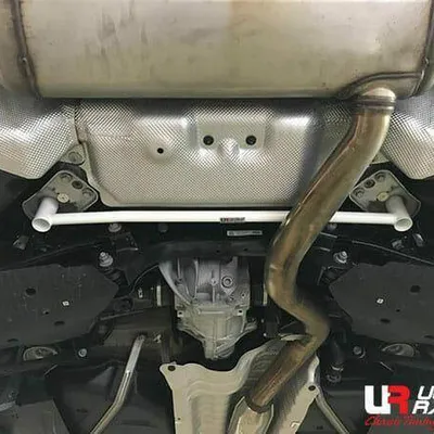 Rozpórka BMW 3 G20 (330i 2.0T 2WD 19+ UltraRacing 2-punktowa tylna dolna Bar
