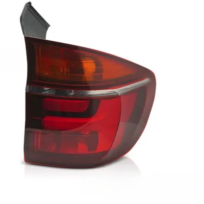 Lampa prawa klosz red LED TYC do BMW X5 E70 10-13