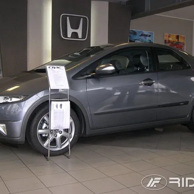 Honda Civic 06-11 HB listwy boczne