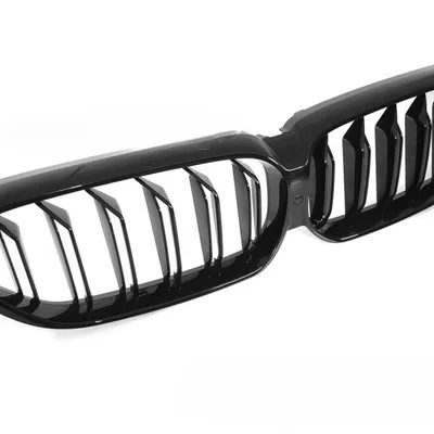 Grill BMW G32 LCI 2020–2023 Sport Glossy Black Double Bar z miejscem na kamerę