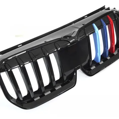 Grill Glossy Black Tri-Colour do BMW X1 U11 2022
