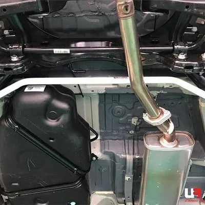 Rozpórka Proton X70 1.8T 2WD CKD 20+ UltraRacing 2-punktowa tylna dolna Bar