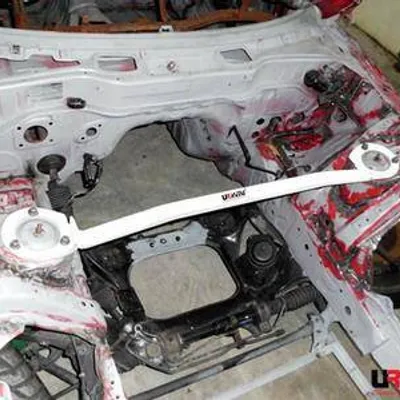 Rozpórka Mazda RX7 FD 93-97 UltraRacing przednia górna Strutbar 1530
