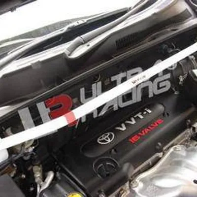 Rozpórka Toyota RAV4 2.2/2.4 06+ UltraRacing przednia górna Strutbar
