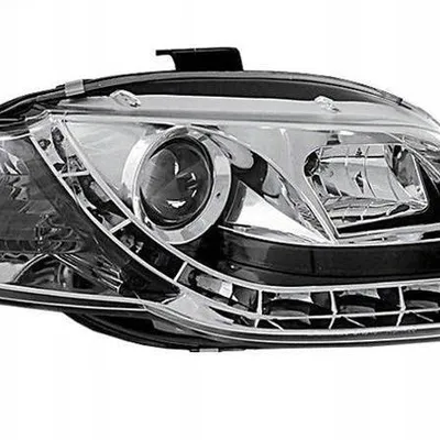 Lampy przednie reflektory Audi A4 B7 CHROM DAYLIGH