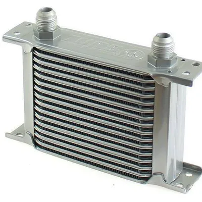 Chłodnica Oleju TurboWorks Slim Line 16-rzędowa 140x125x50 AN8 silver