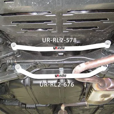 Rozpórka Hyundai i30 07-12 UltraRacing 2-punktowa tylna dolna Tiebar 676