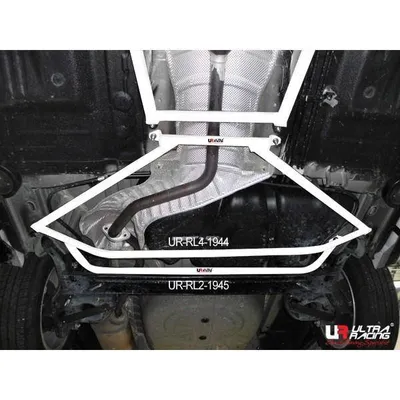 Rozpórka Nissan Almera 1.5 11+ UltraRacing 4-punktowa tylna dolna Brace