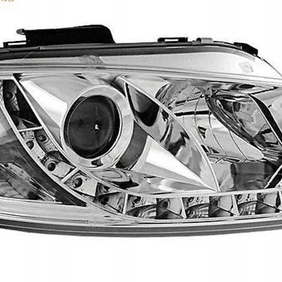 Lampy przednie reflektory Audi A3 8P CHROM DAYLIGH