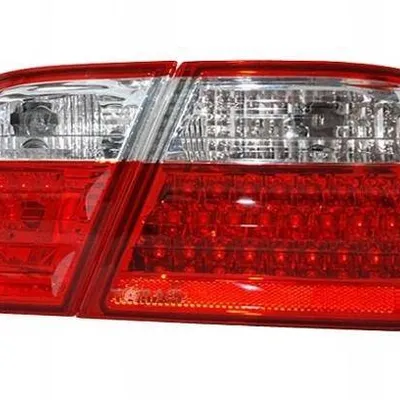 Lampy diodowe tylne Mercedes W210 Sedan CLEAR
