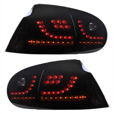 Zestaw Lamp Tylnych LED Smoke Black VW GOLF V 2003-2008