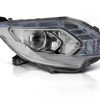 Lampa prawa reflektor Xenon do Mitsubishi L200