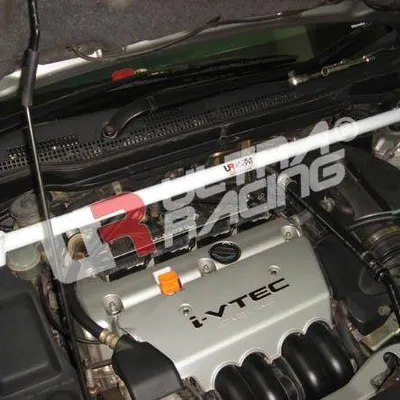 Rozpórka Honda Stream 99-06 UltraRacing 2-punktowa przednia górna Strutbar