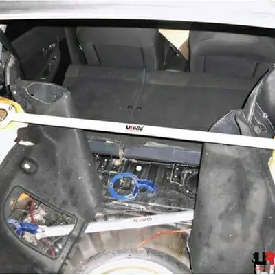 Rozpórka Subaru Impreza Wrx GD 2.0 4WD 7 Wagon 00-07 UltraRacing 2-punktowa tylna górna Strutbar