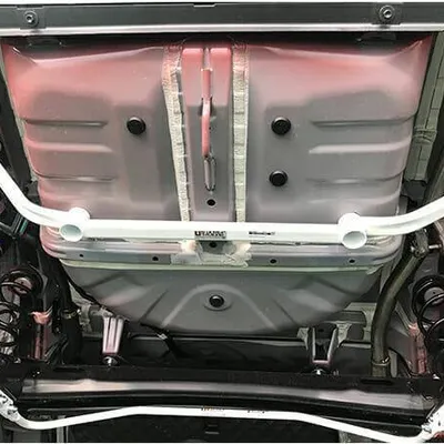 Rozpórka Perodua Ativa 1.0T 2WD 21+ UltraRacing 4-punktowa tylna Torsion Bar