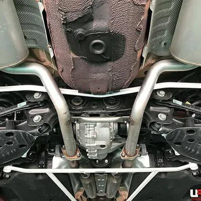 Rozpórka Kia Stinger 17+ 2.0/3.3 UltraRacing 2-punktowa tylna dolna Bar