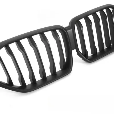 Grill BMW X6 G06 2019–2023 Matt Black z miejscem na kamerę