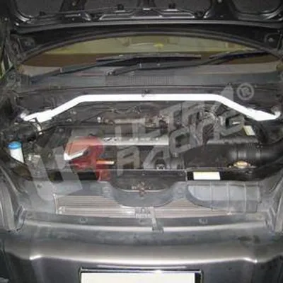 Rozpórka Hyundai Tucson 05-09 UltraRacing przednia górna Strutbar