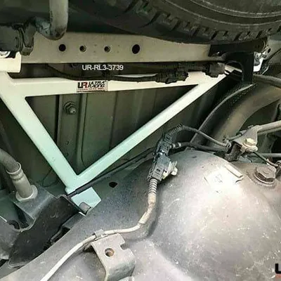 Rozpórka toyota hiace 5th gen (h200) 2.0d 2wd manual mt 2004-2019