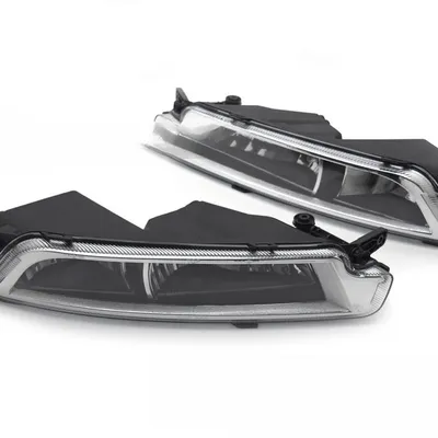 Halogeny z DRL VW Passat B8 2014–2019 Clear